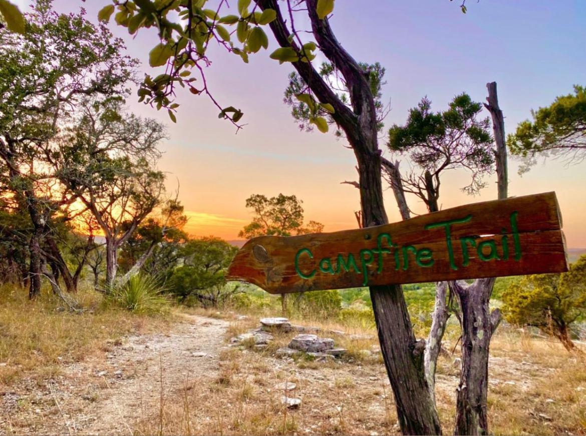 Vila Montesino Ranch Lodging Wimberley Exteriér fotografie